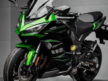 Best 2020-2025 Kawasaki Z1000SX Motorcycle Fairing - Black Green Ninja