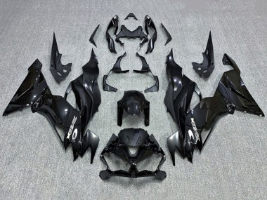 Best 2019-2022 Kawasaki ZX6R Motorcycle Fairing - Glossy Black