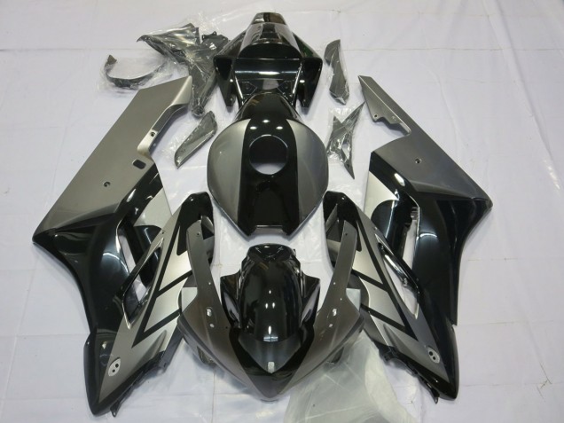 Black and Silver 2004-2005 CBR1000RR Motorcycle Fairings Black and Silver 2004-2005 CBR1000RR Motorcycle Fairings