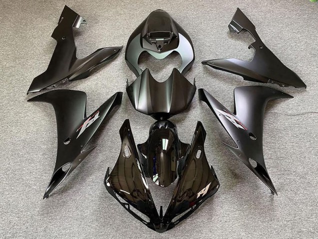 Matte Black Style 2004-2006 R1 Motorcycle Fairings