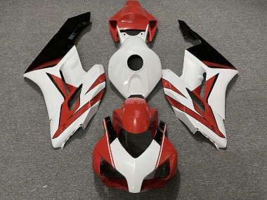 Red White and Gloss Black 2004-2005 CBR1000RR Motorcycle Fairings